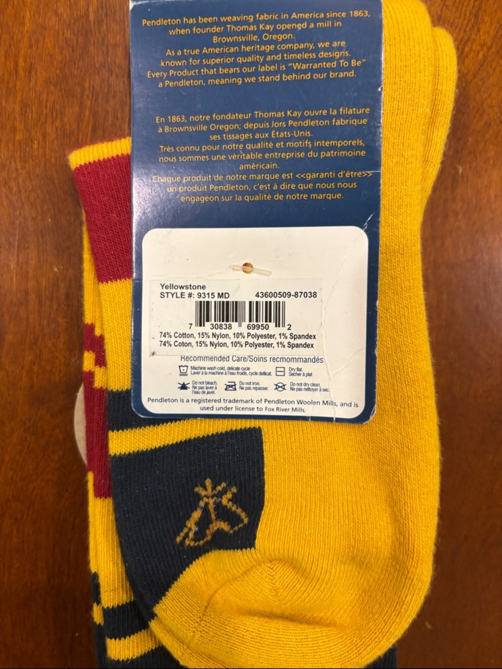 Pendleton Men’s & Women’s Yellowstone National Parks Crew Striped Socks. NWT - Picture 4 of 9